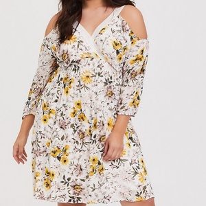 IVORY FLORAL COLD SHOULDER GAUZE SKATER DRESS